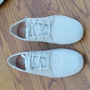 Toms men's shoes - Size 13